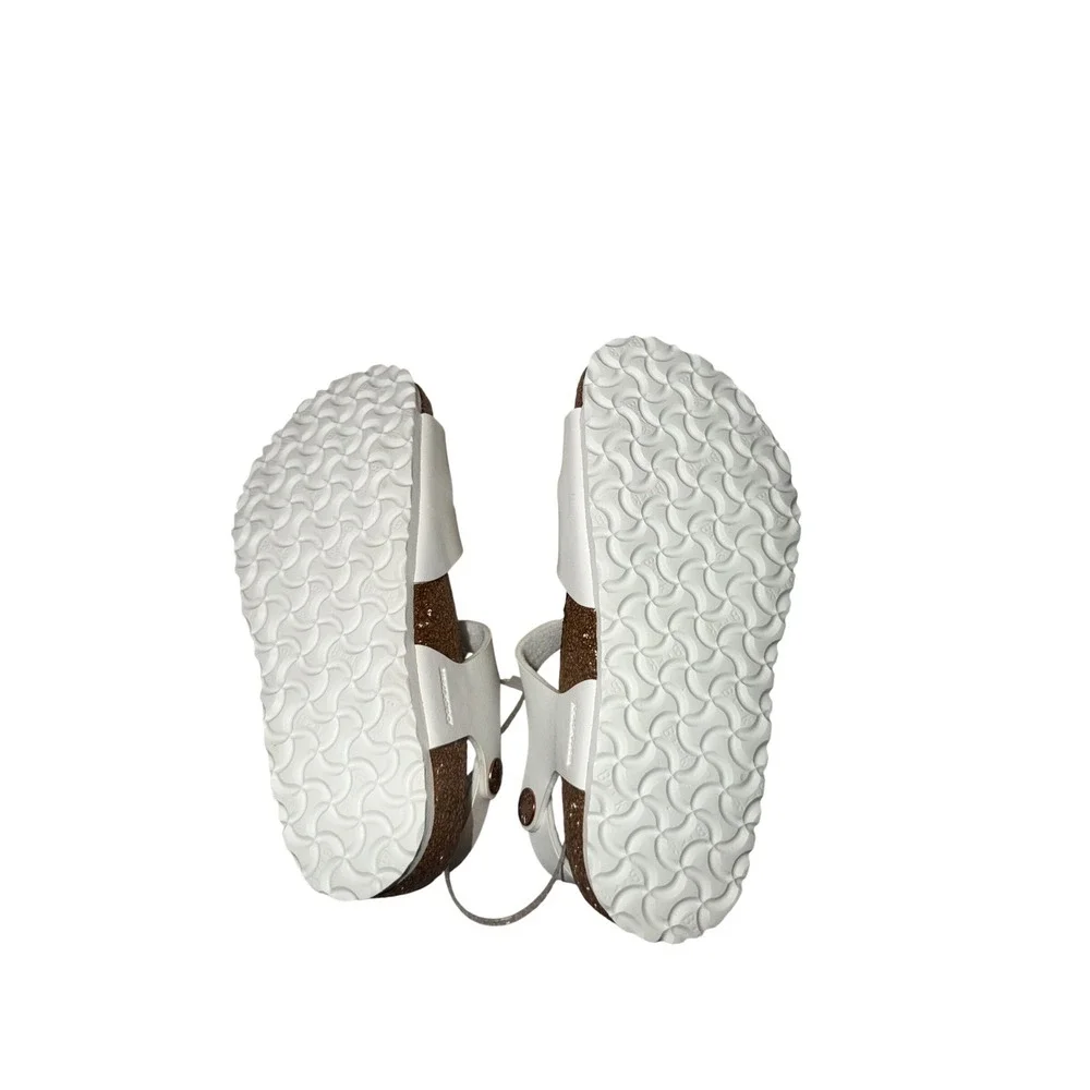 996. Birkenstock Girls' White Sandals Size C11 Comfortable Casual Footwear